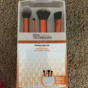Real Technique Flawless Base Set